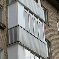 Замена остекления на балконе