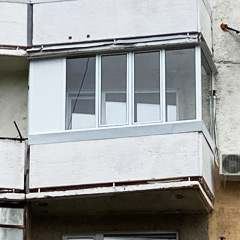 Остекление балкона и замена окна
