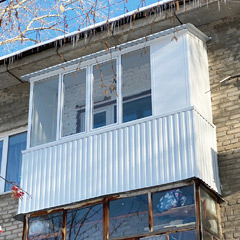 Замена остекления и внешней отделки балкона