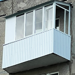 Остекление, внешняя и внутренняя отделка балкона