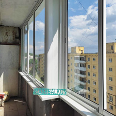 Остекление, внешняя и внутренняя отделка балкона